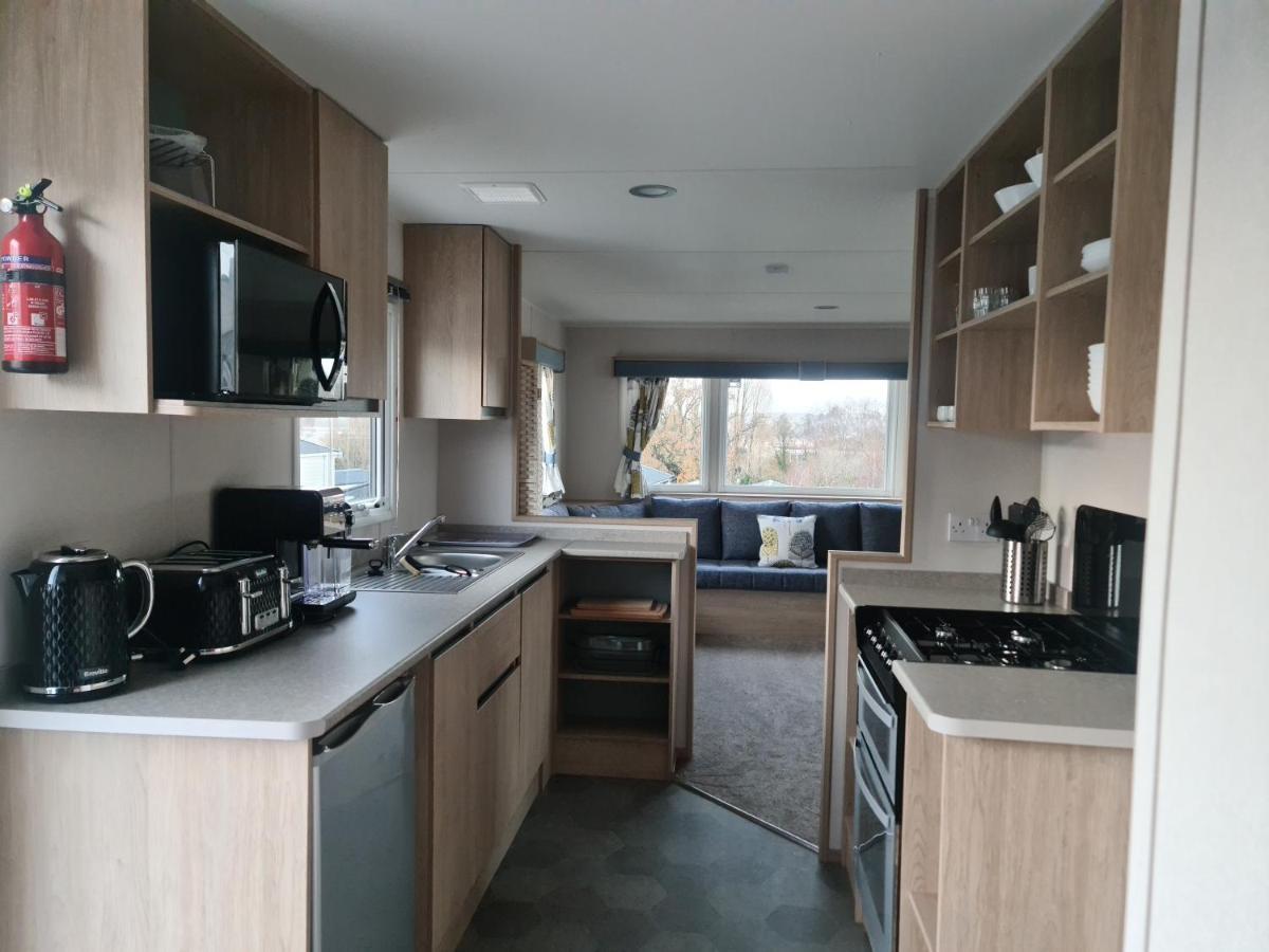 Escape City Caravan Lytchett Minster Ngoại thất bức ảnh